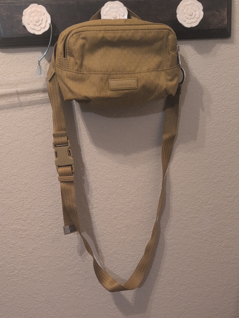 Athleta Olive/Tan Belt Bag